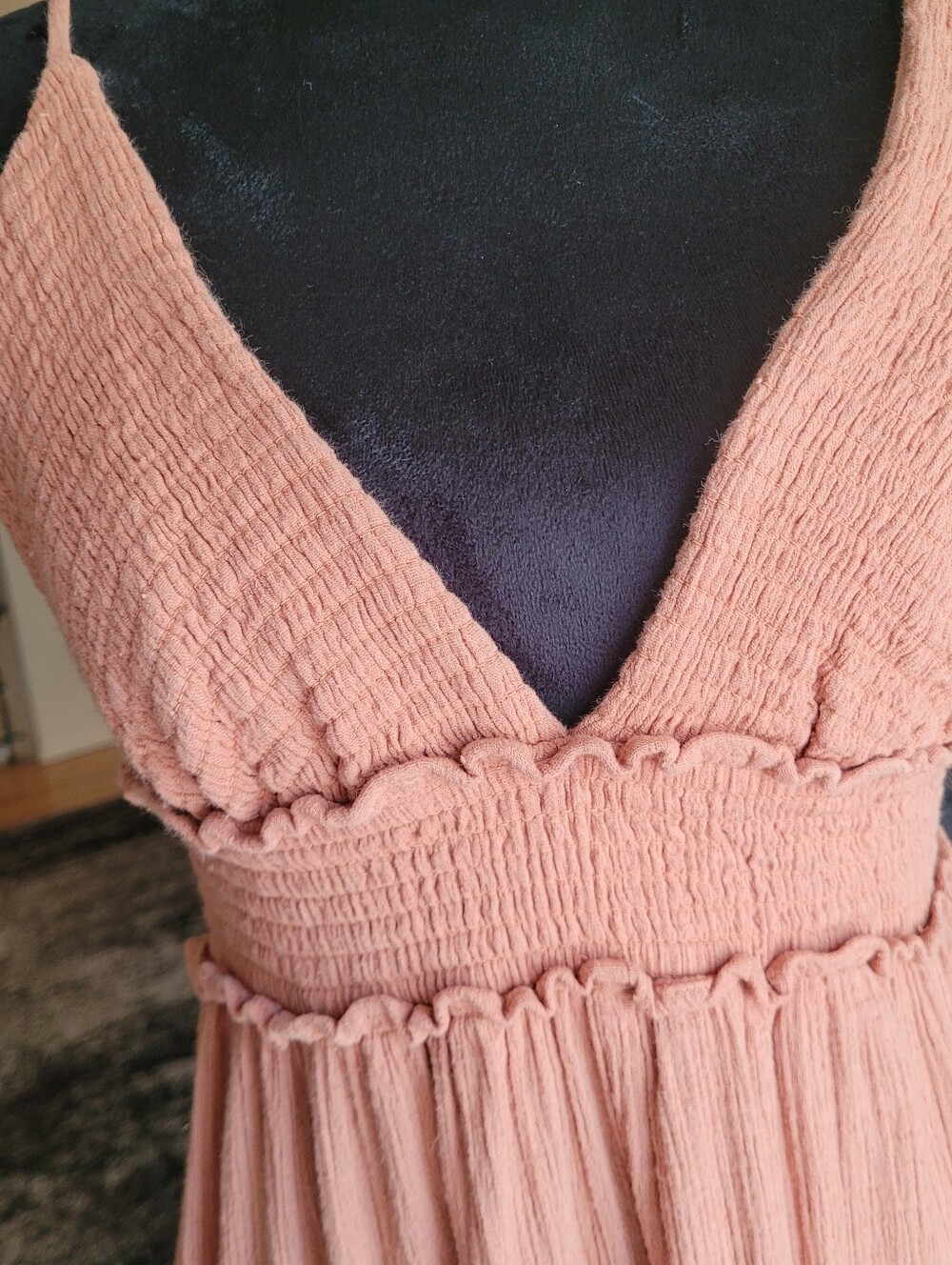 Free People Heat Haze Maxi dress Apricot Peach Brown V-Neck Smocked Size XS Boho - Picture 12 of 16